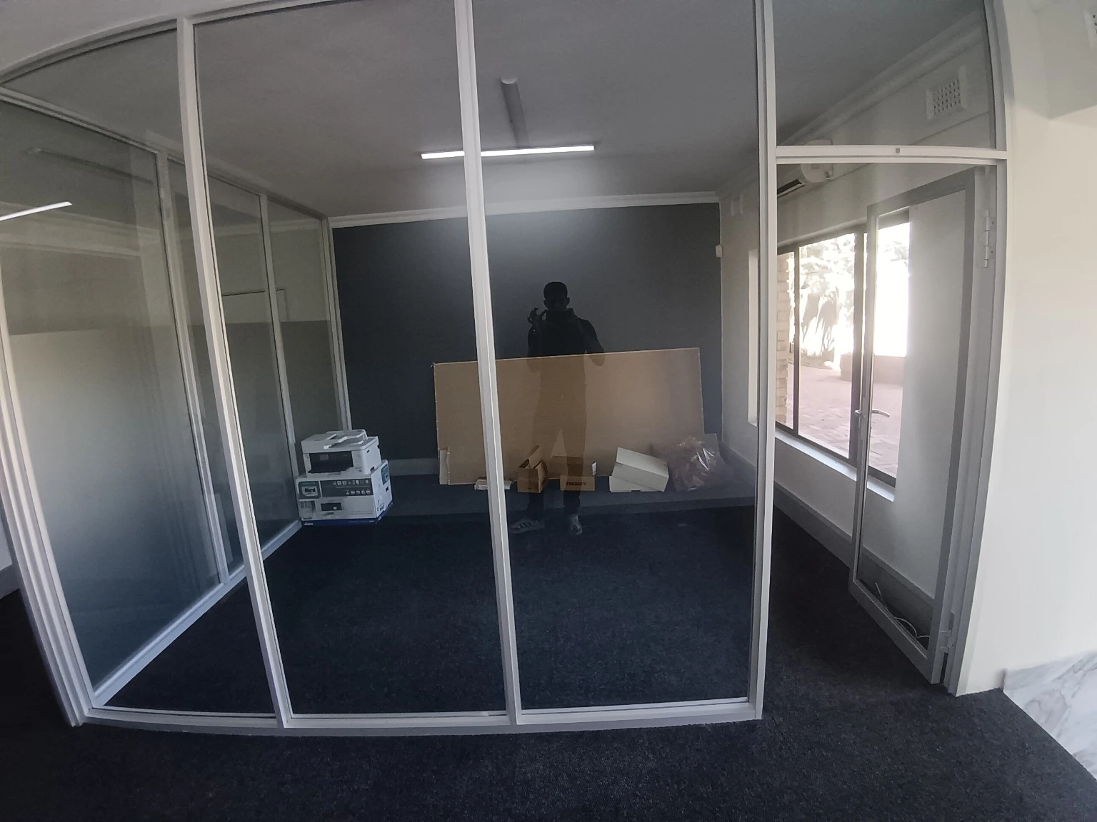 Aluminium glass office partition